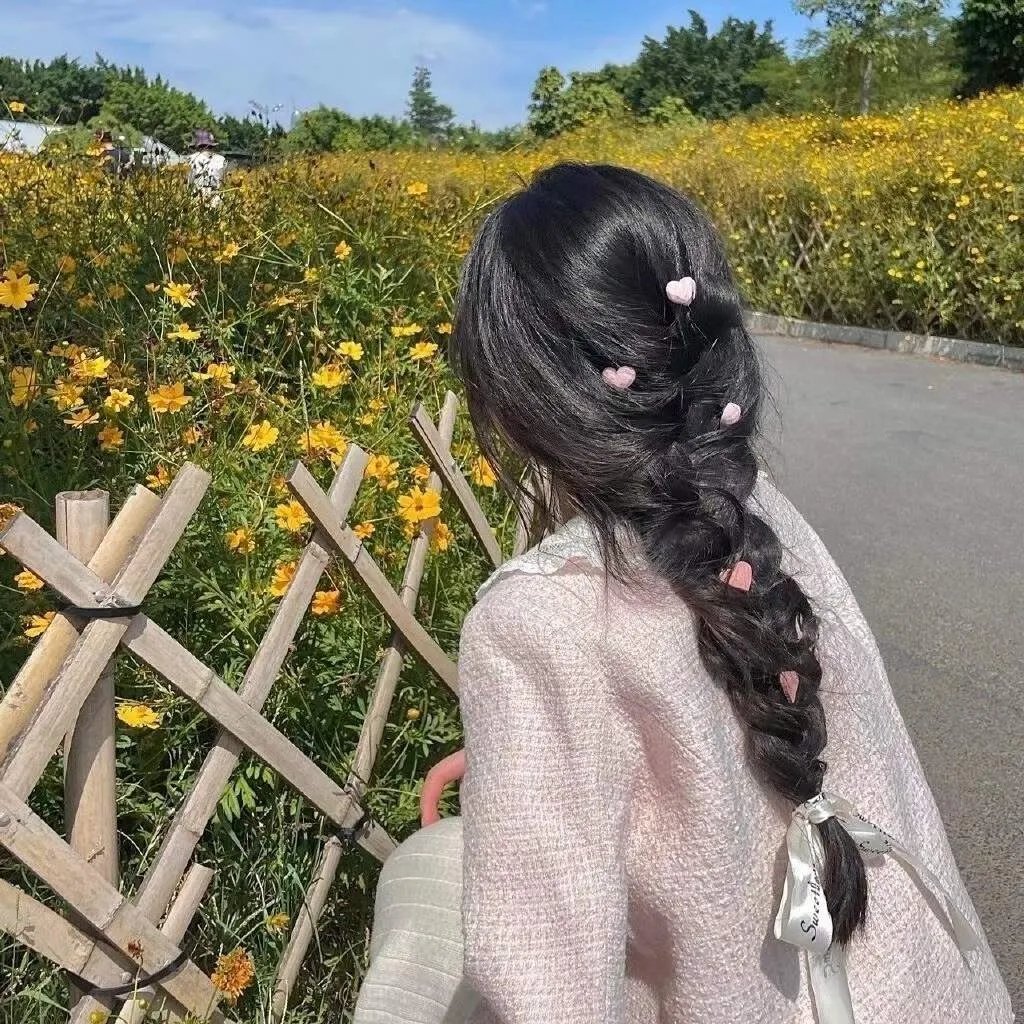 刚被分手，校花产房叫我签字